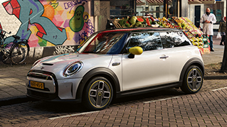 MINI Electric Feel Good Electric Hatchback