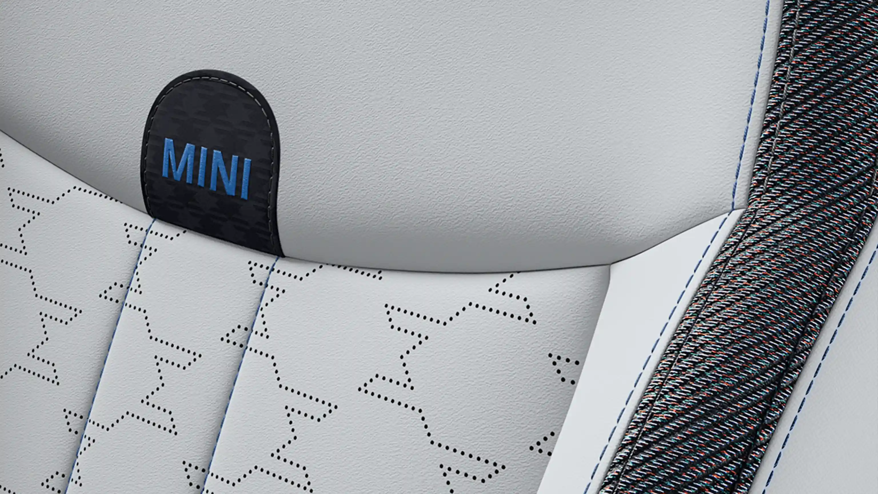 View of the MINI Cooper 5-Door Classic Style with seats in Grey/Blue - Vescin/cloth