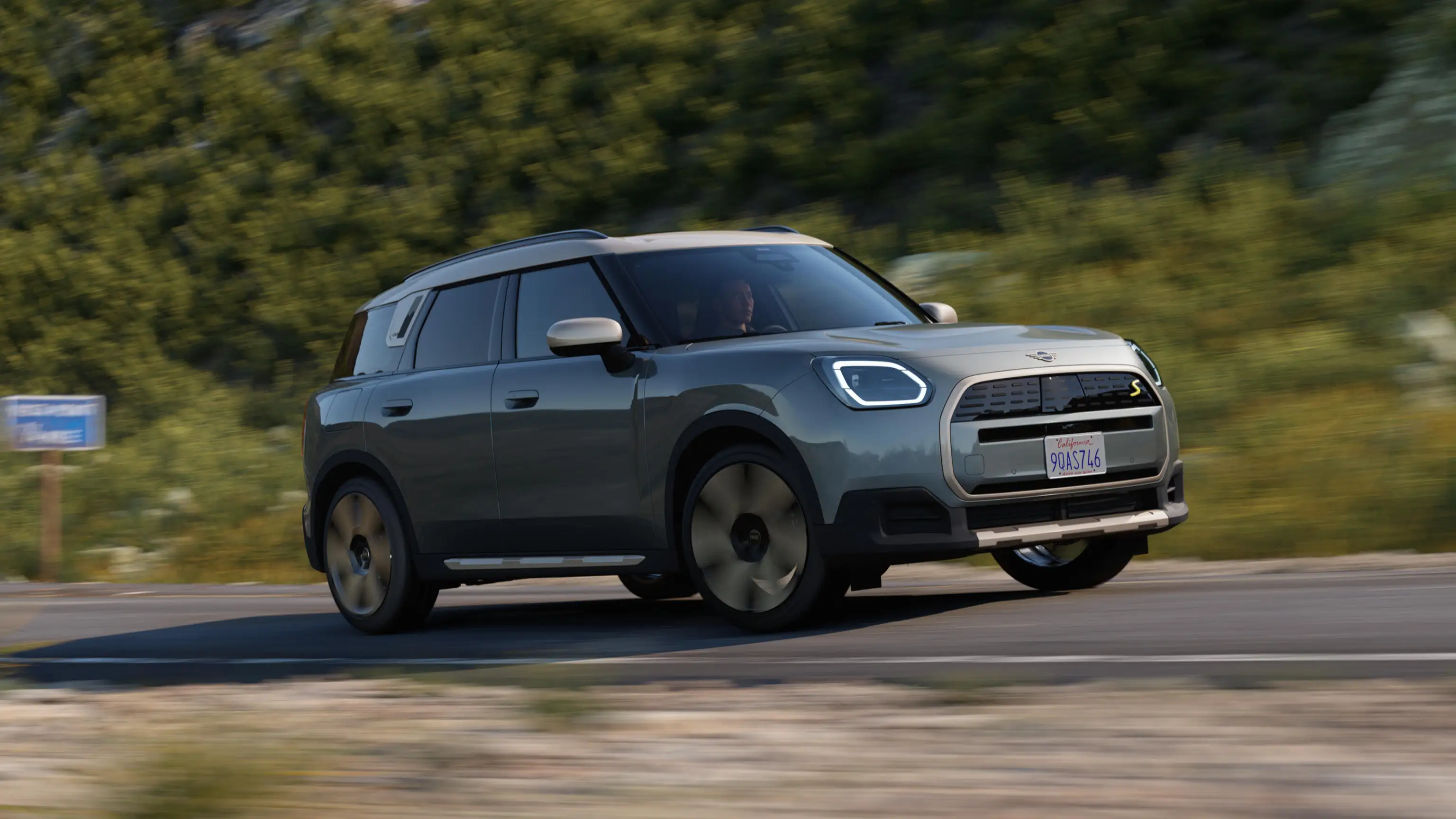 All-Electric MINI Countryman - All-wheel drive