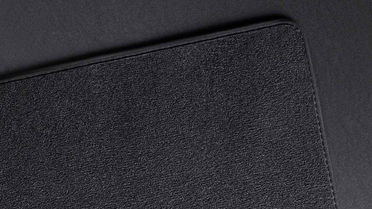 Mini Floor Mats In Velour