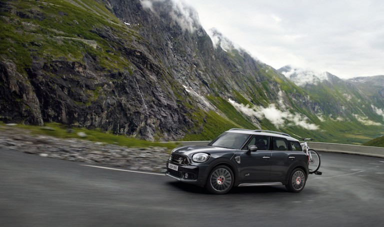 Mini cooper store countryman accessories 2019