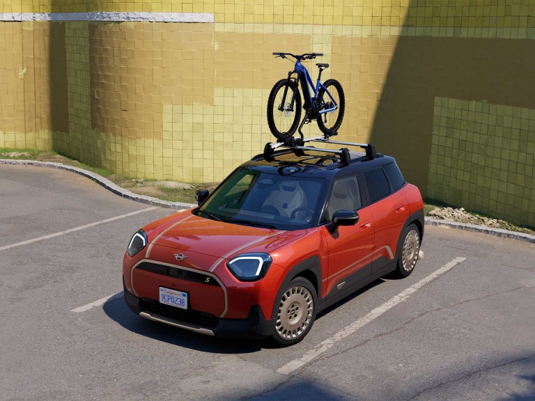 MINI Spring and Summer - MINI Cooper front view