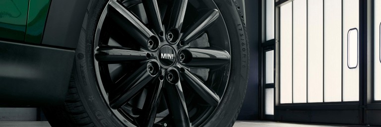 Wheels and tyres header image