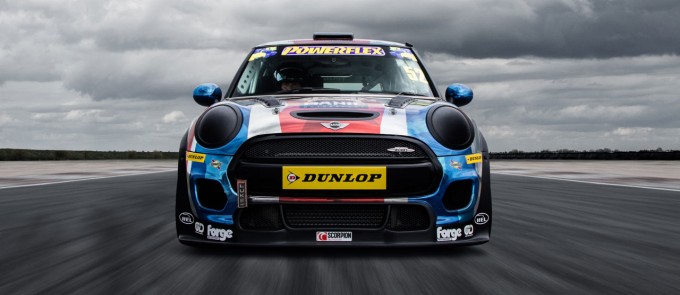 Mini Cooper World Challenge MINI John Cooper Works Challenge | Explore