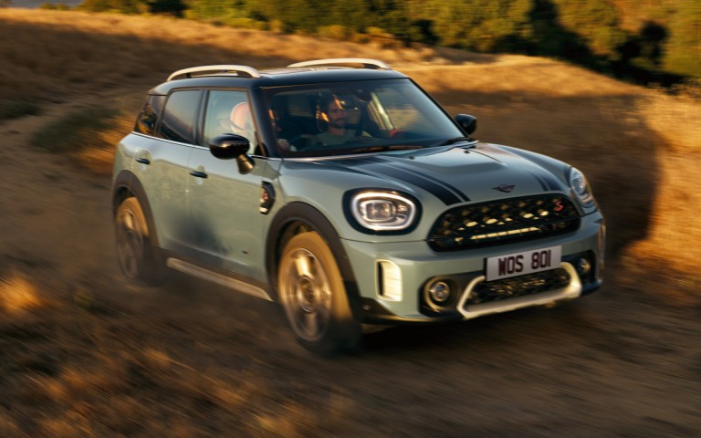 MINI F54 street parking
