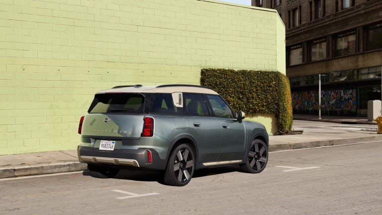 Mini Financial Services - damage visualiser - new mini