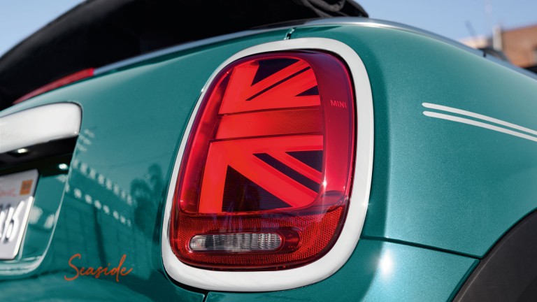 MINI Convertible Seaside Edition – rear light – Union Jack