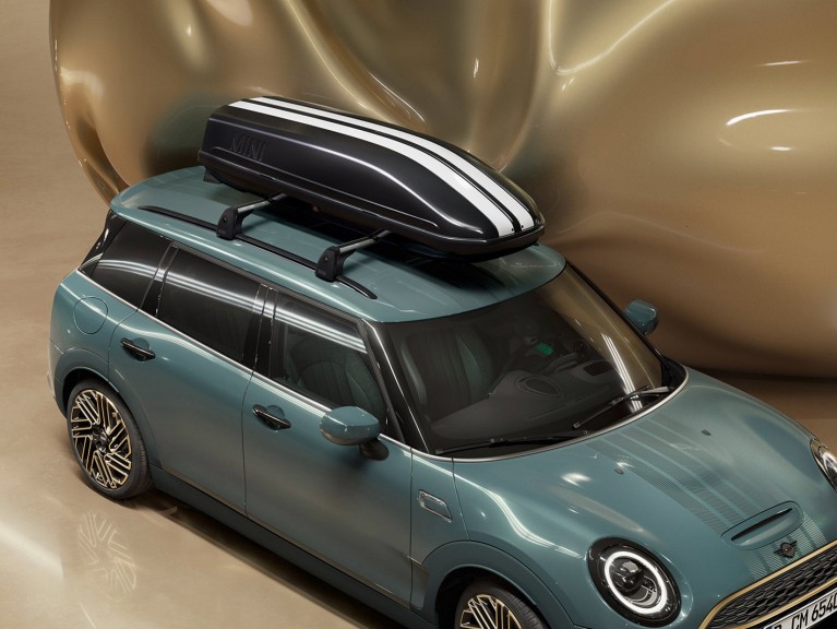 MINI Clubman Untold Edition – Sage Green – lettering