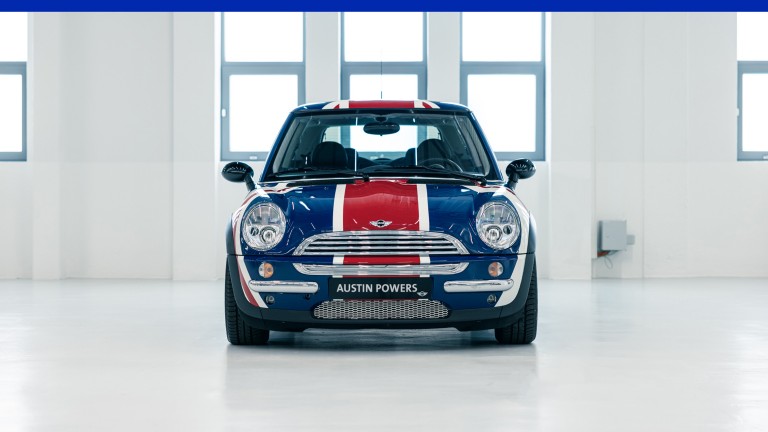 MINI Cooper Austin Powers