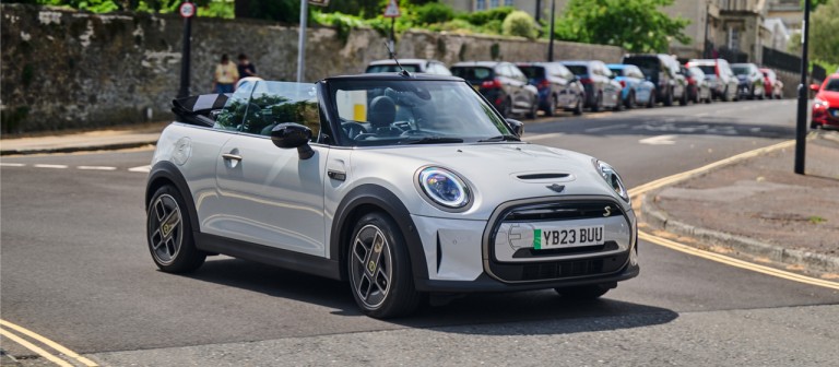 MINI Electric convertible Hero