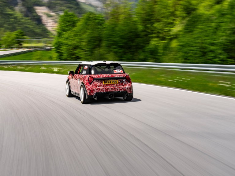 MINI John Cooper Works prototype at the Nürburgring 24-hour race 4