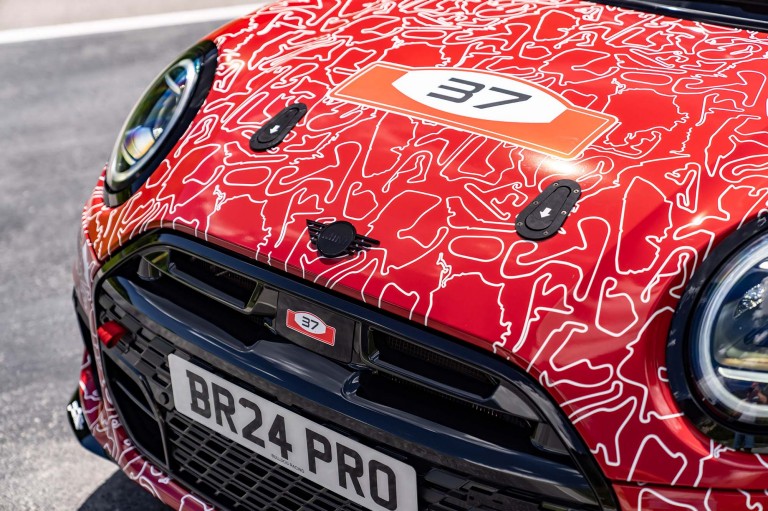 MINI John Cooper Works prototype at the Nürburgring 24-hour race hood