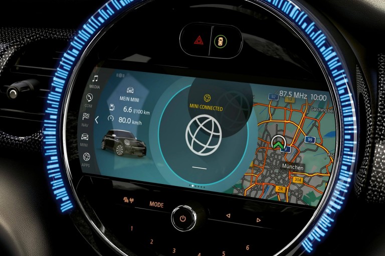 MINI After Sales - accidents and breakdowns - infotainment