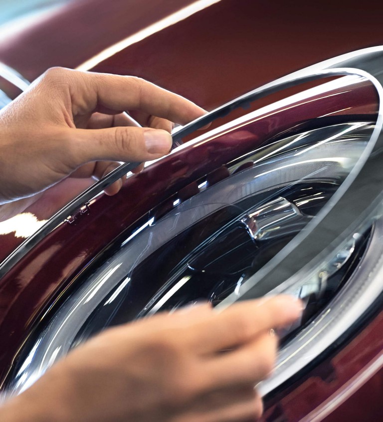 MINI Service – damage and repair – genuine MINI parts