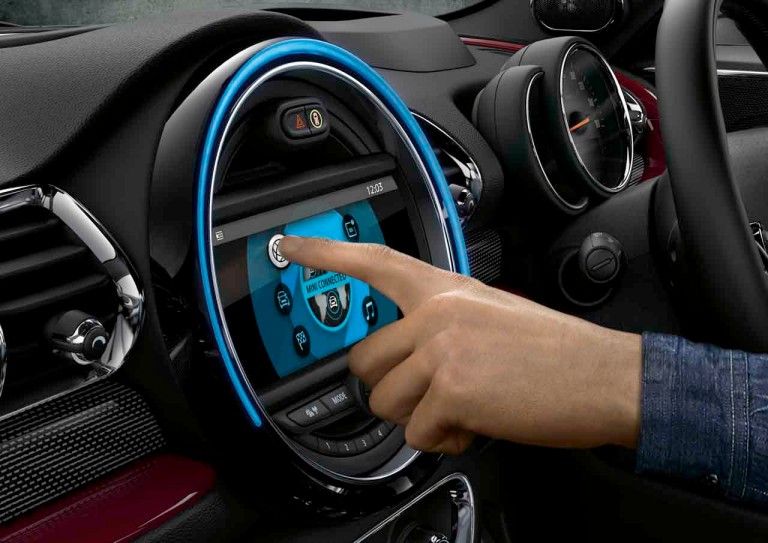 MINI Connected – Touchscreen – Multimedia