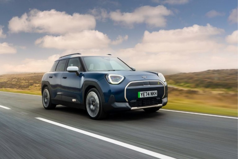 MINI Aceman Electric - electrify for your adventures