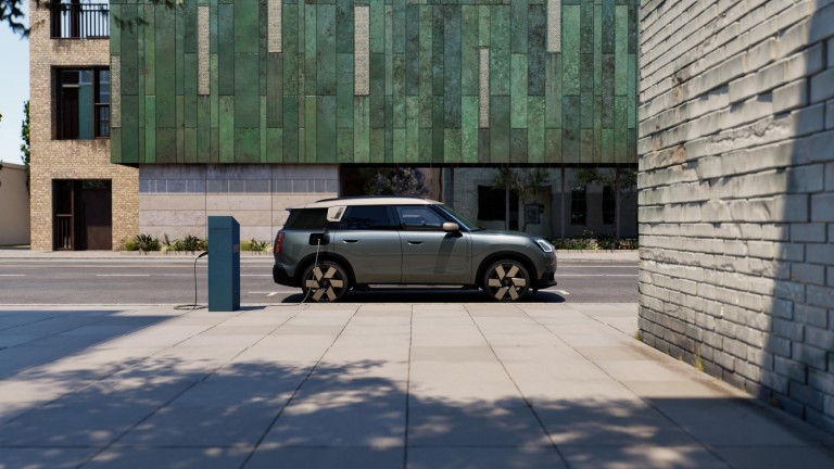 Mini electric cheap charging point